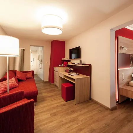 Halfenstube & 1894 센하임