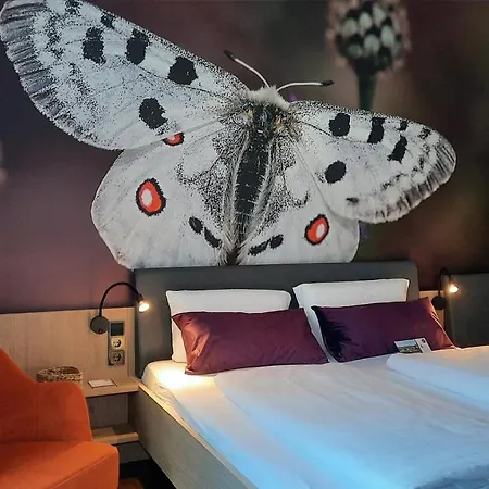 Halfenstube & 1894 Senheim