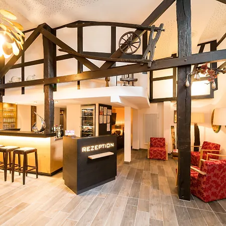 Halfenstube & 1894 4* Senheim