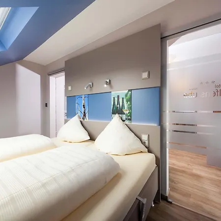 Halfenstube & 1894 호텔