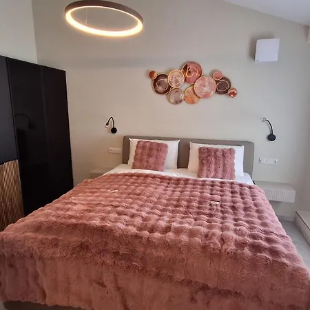 Halfenstube & 1894 Otel 4*