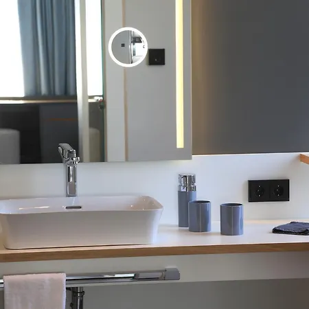 Halfenstube & 1894 Hotel 4*