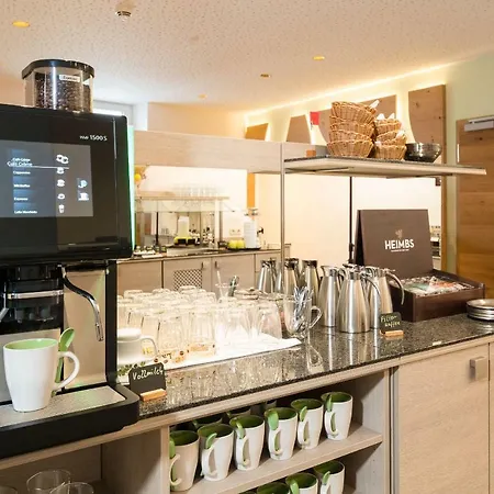 Halfenstube & 1894 Senheim