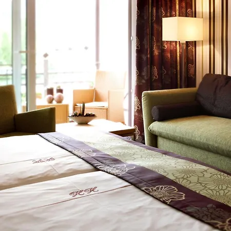 Halfenstube & 1894 4* 센하임