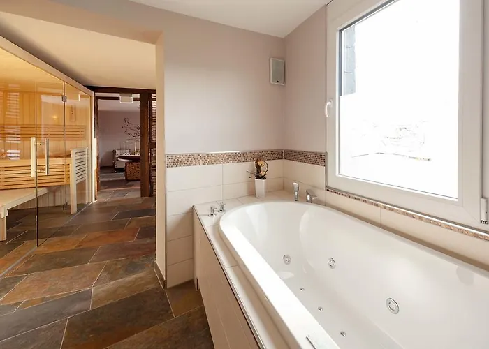 Halfenstube & 1894 4* Senheim