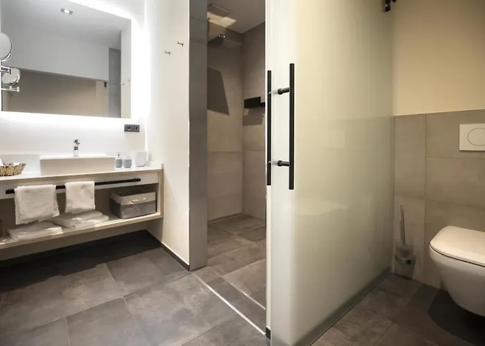 Halfenstube & 1894 4* Senheim