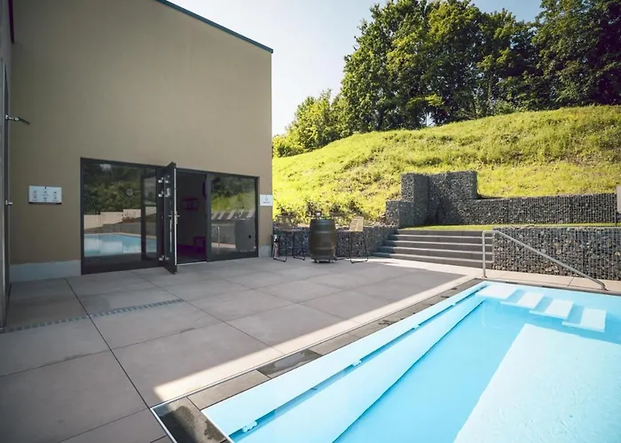 Hotel Halfenstube & 1894 Senheim