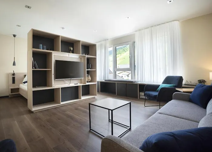 Halfenstube & 1894 Hotel 4*