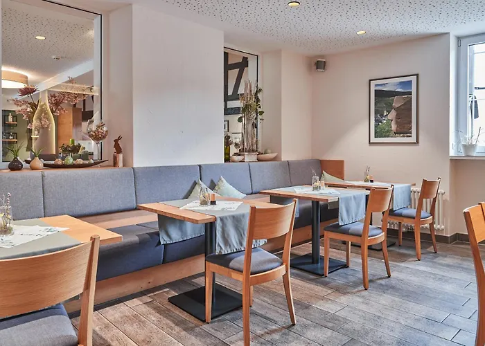 Halfenstube & 1894 Hotel