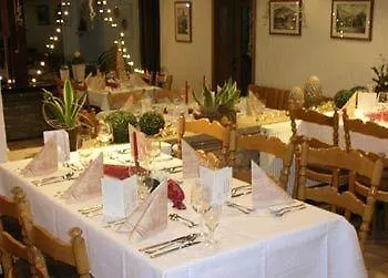 Halfenstube & 1894 酒店 森海姆