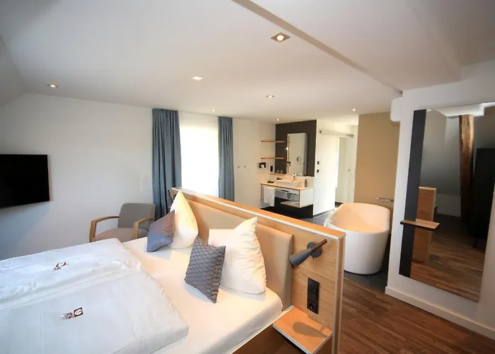 酒店 Halfenstube & 1894 4*