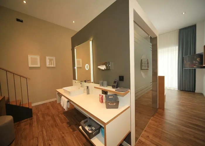 Halfenstube & 1894 酒店 森海姆