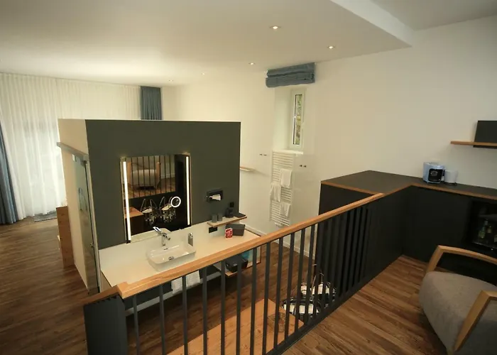 Halfenstube & 1894 Hotel 4*